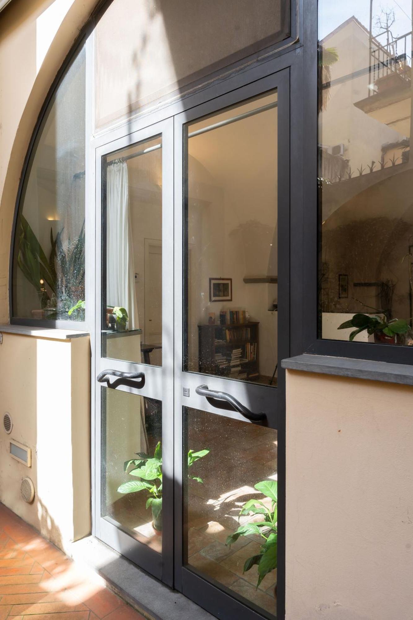 Characteristic Apartment In The Center Of Florence Ngoại thất bức ảnh